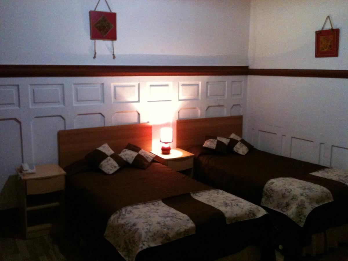 Hotel Londres 35 سانتياغو الغرفة الصورة